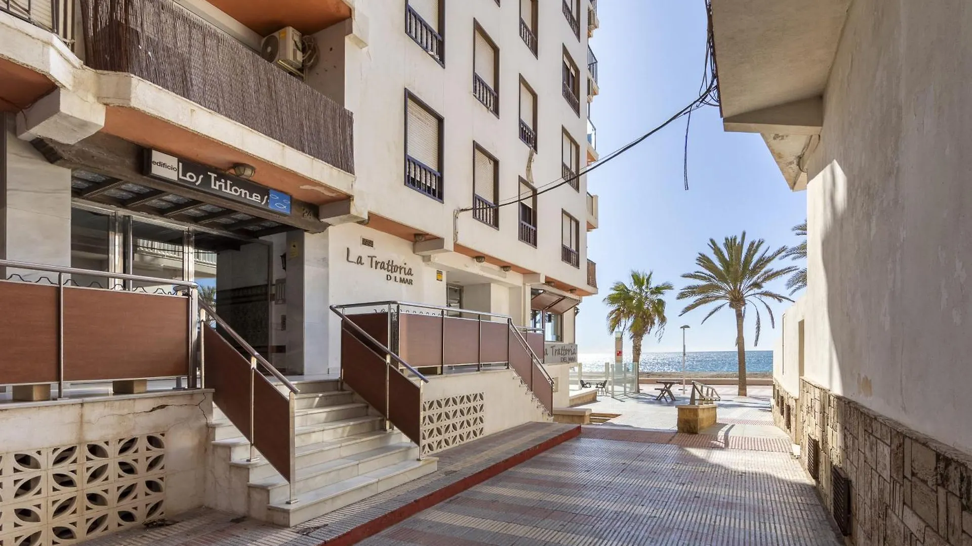 Almeriasuite Impressive Beach Views Αλμερία
