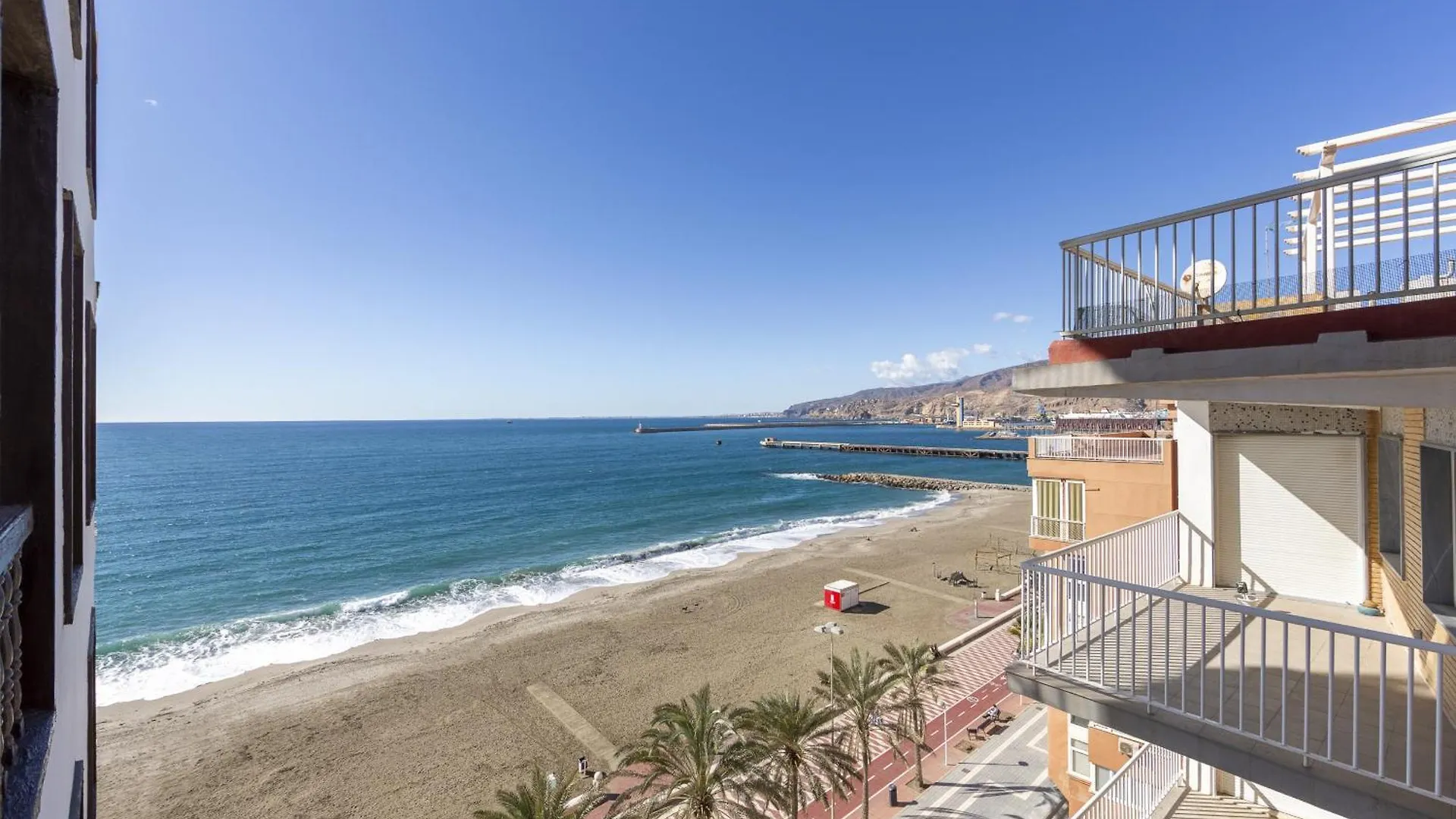 Apartment Almeriasuite Impressive Beach Views Spain